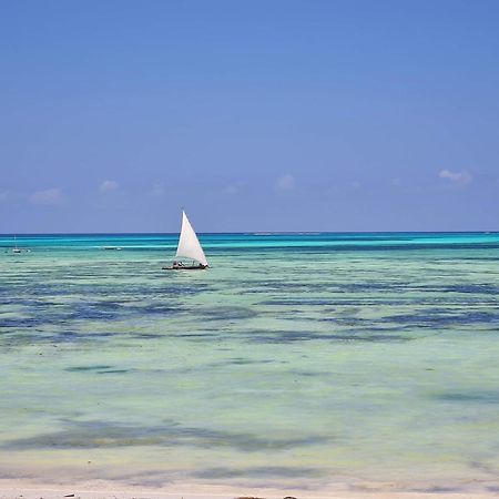 Beachfront Villa Ladha Ya Zanzibar Jambiani  Bagian luar foto