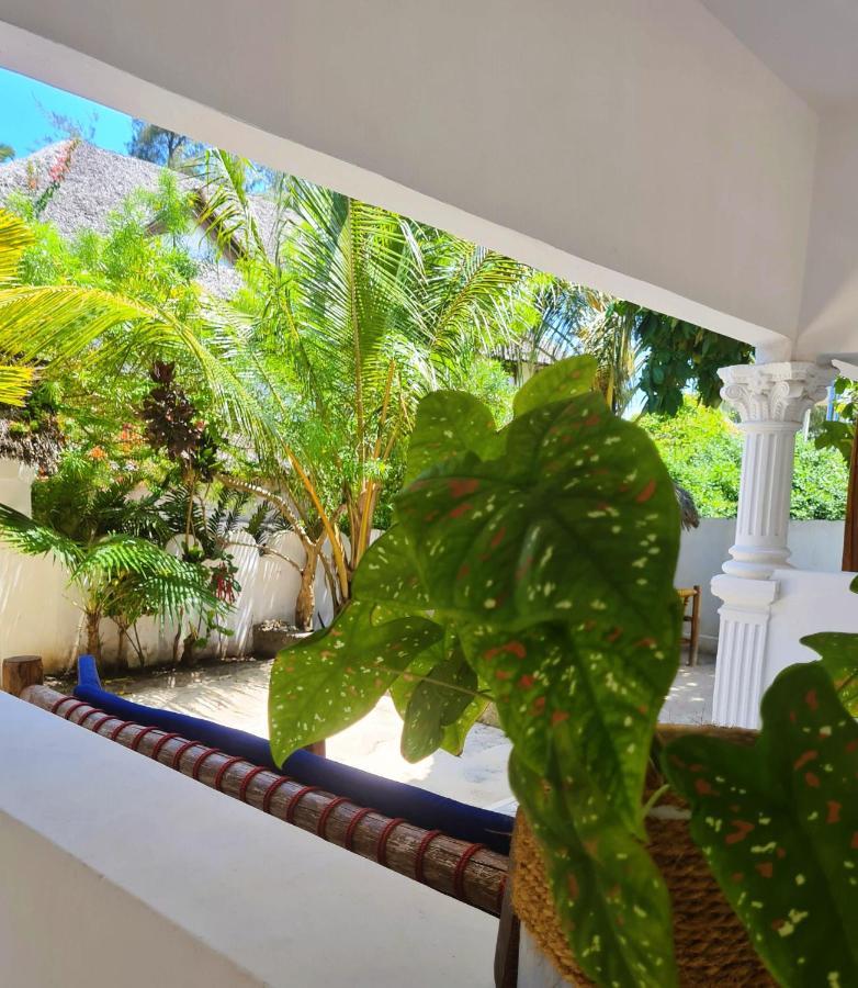 Beachfront Villa Ladha Ya Zanzibar Jambiani  Bagian luar foto